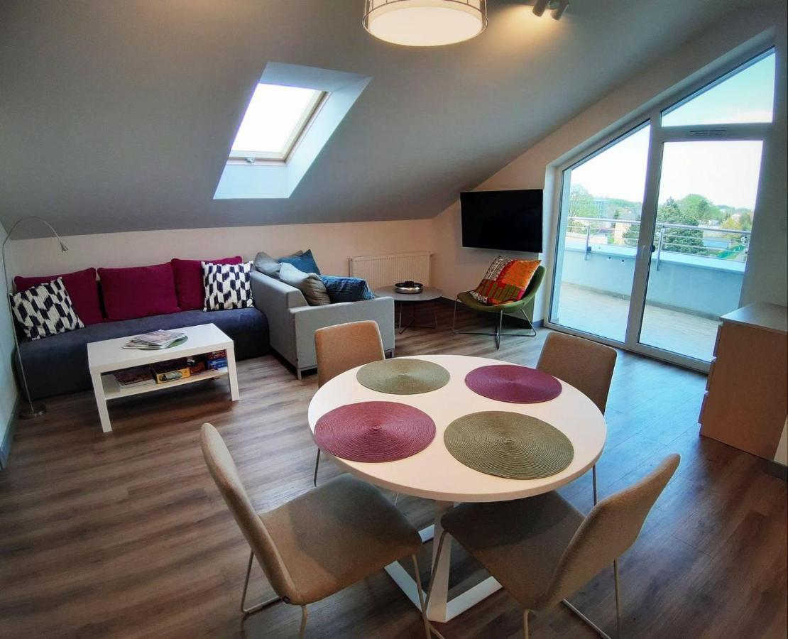 Apartment Beztroski Z Widokiem Na Morze 5 Morz