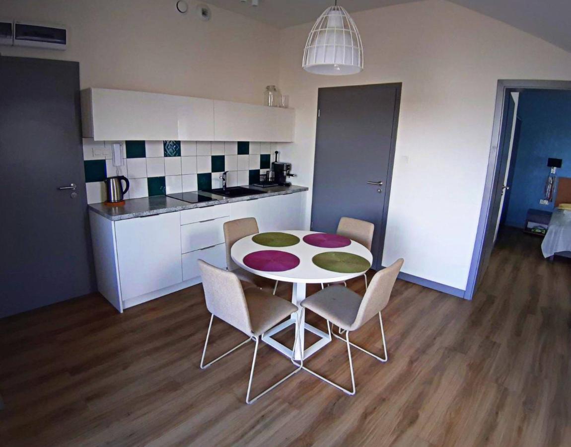 Apartment Beztroski Z Widokiem Na Morze 5 Morz *